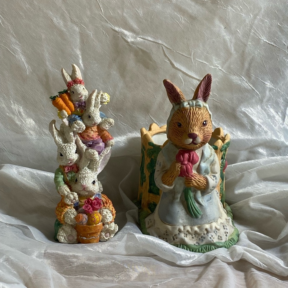 Easter Bunny Ceramic Figurine Pair
